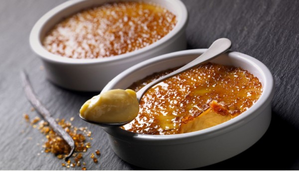 Crema catalana in coccio